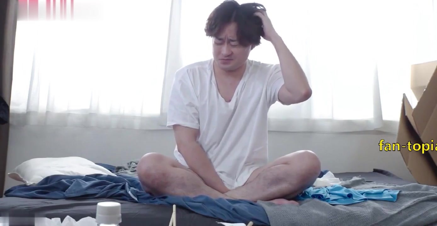 Chinese housemaid Wu Xuanyi does handjob [deepfake porn] 吴宣仪 打手枪 智能換臉 色情