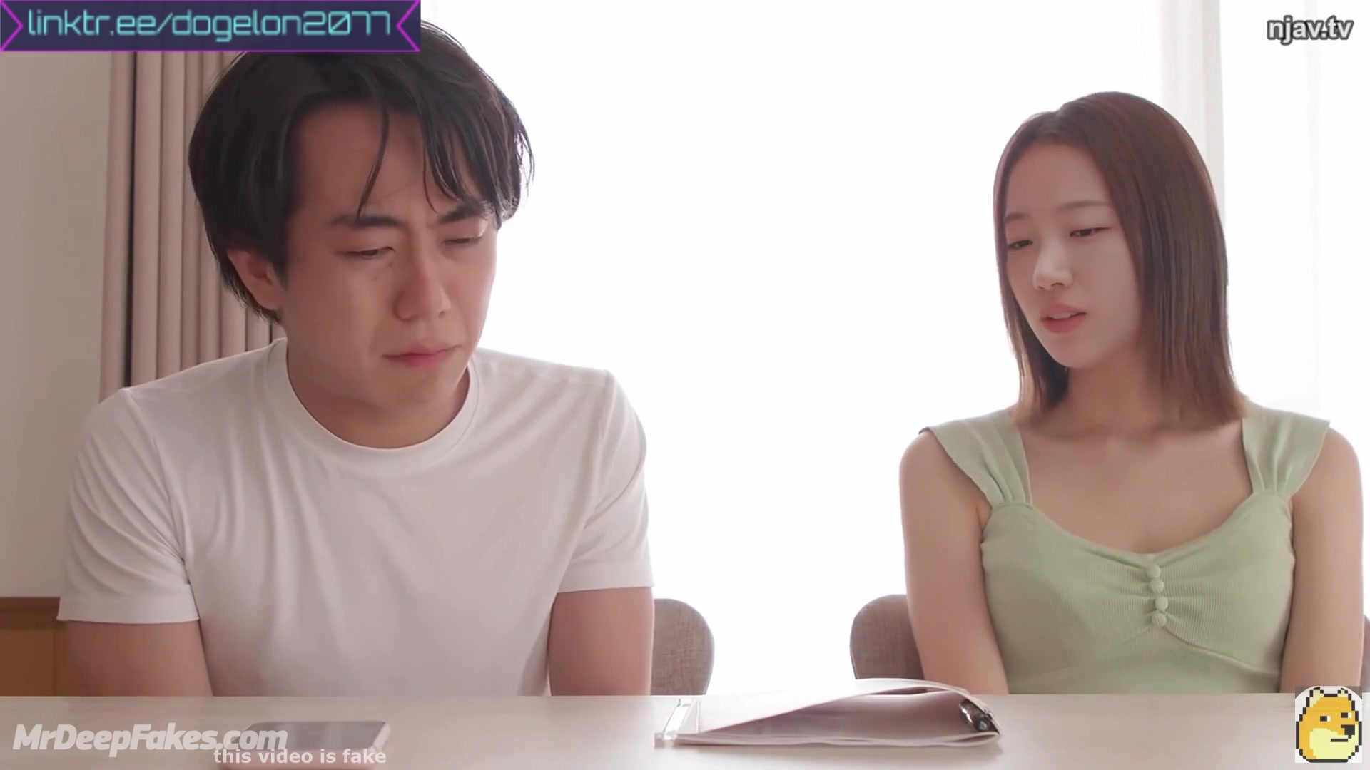 アイズワン 情熱的なセックス students having fun, look / Kazuha internet celebrity